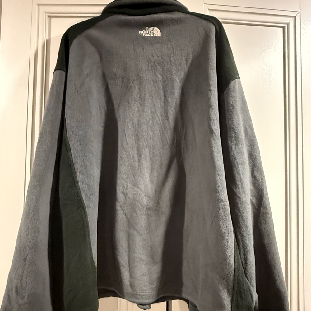 The North Face Men's Black and Gray Fleece Jacket - 3X - Picture 2 of 4